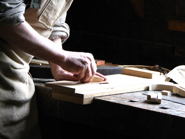 Nuestra <strong>carpintería de madera en  Millanes</strong> es una empresa de <strong>herencia familiar</strong>, por lo que  contamos con gran <strong>experiencia </strong>en la profesión.
